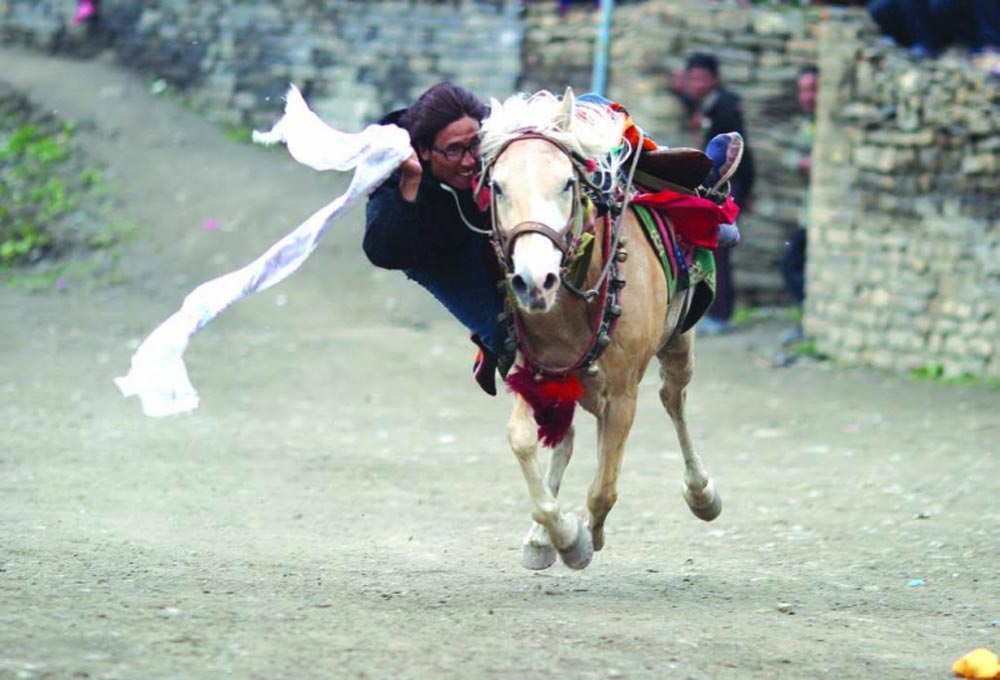 yartong-festival-in-upper-mustang.jpg