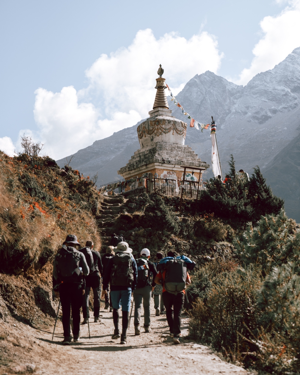 Hikers Approaching Debuche