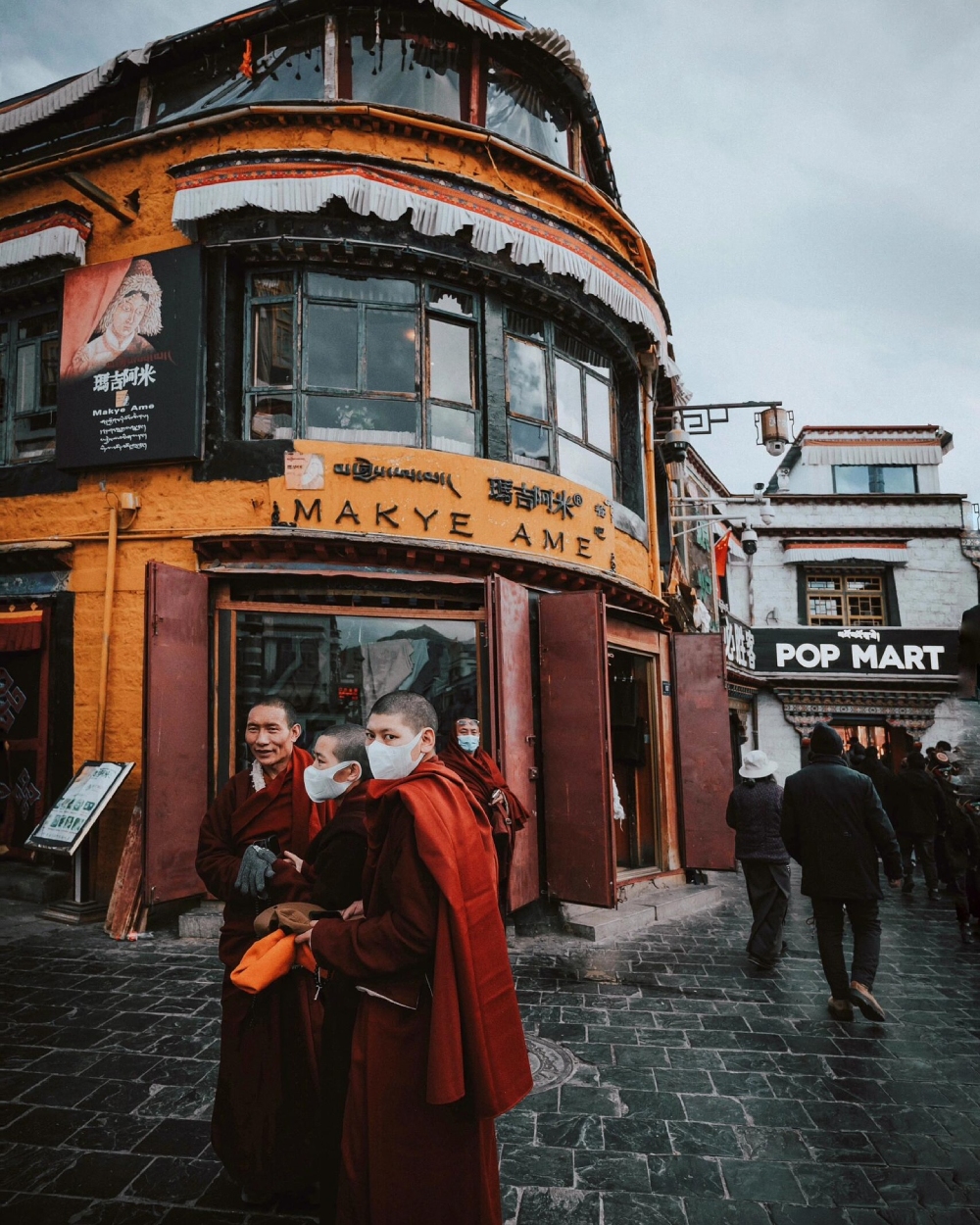 Barkhor Street Lhasa