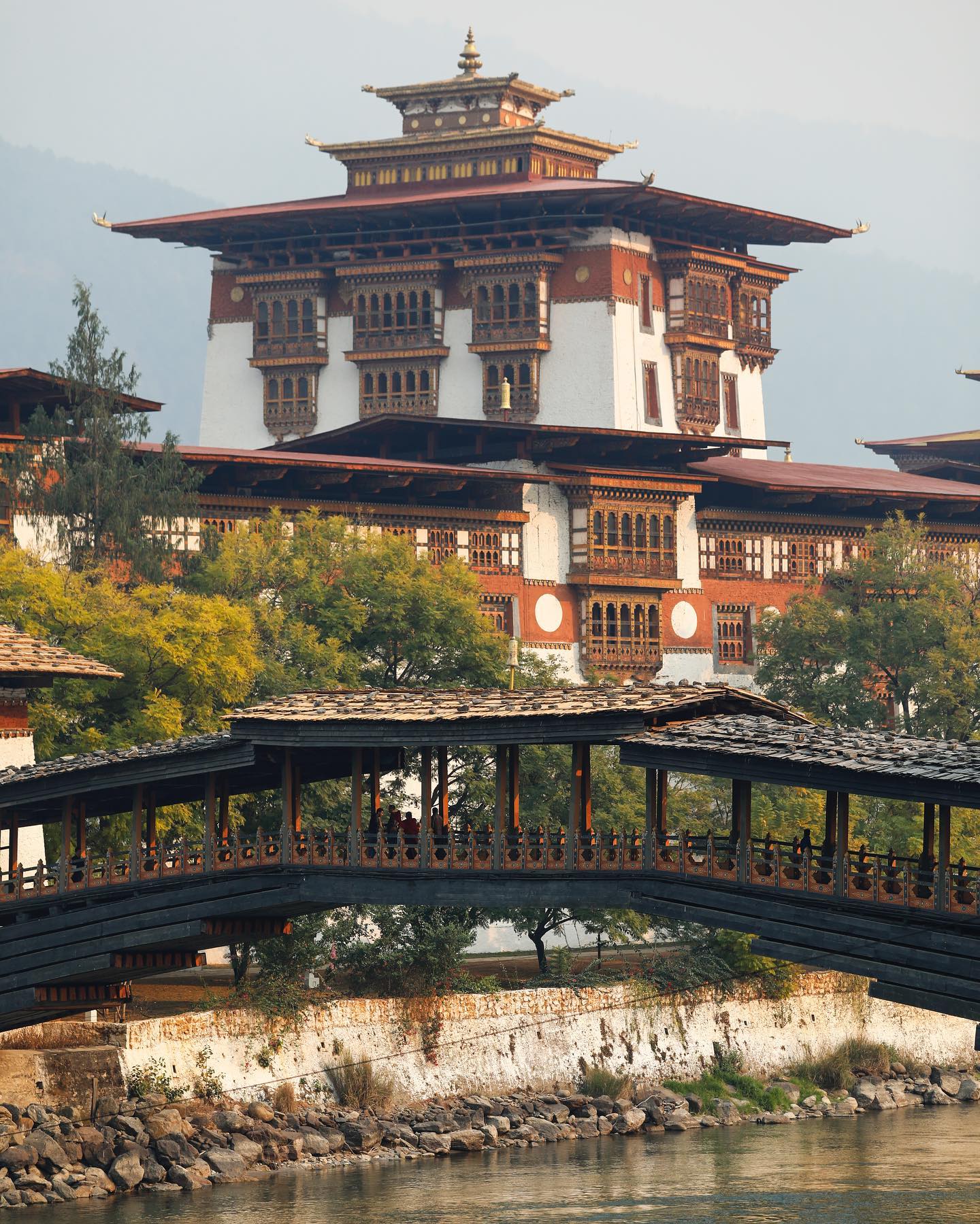 Visit Punakha Dzong