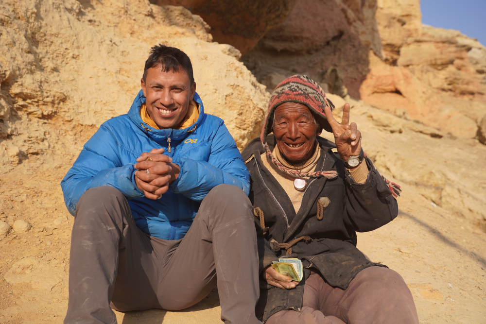 A Guide Stays With The Locals For Interaction